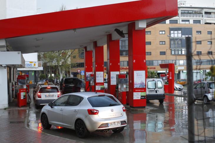 Algunas gasolineras de la provincia irán a la huelga por el descuento de 20 céntimos por litro a los carburantes “no tenemos dinero...
